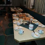 Gasthof-pension Waldruhe Inn Virgen